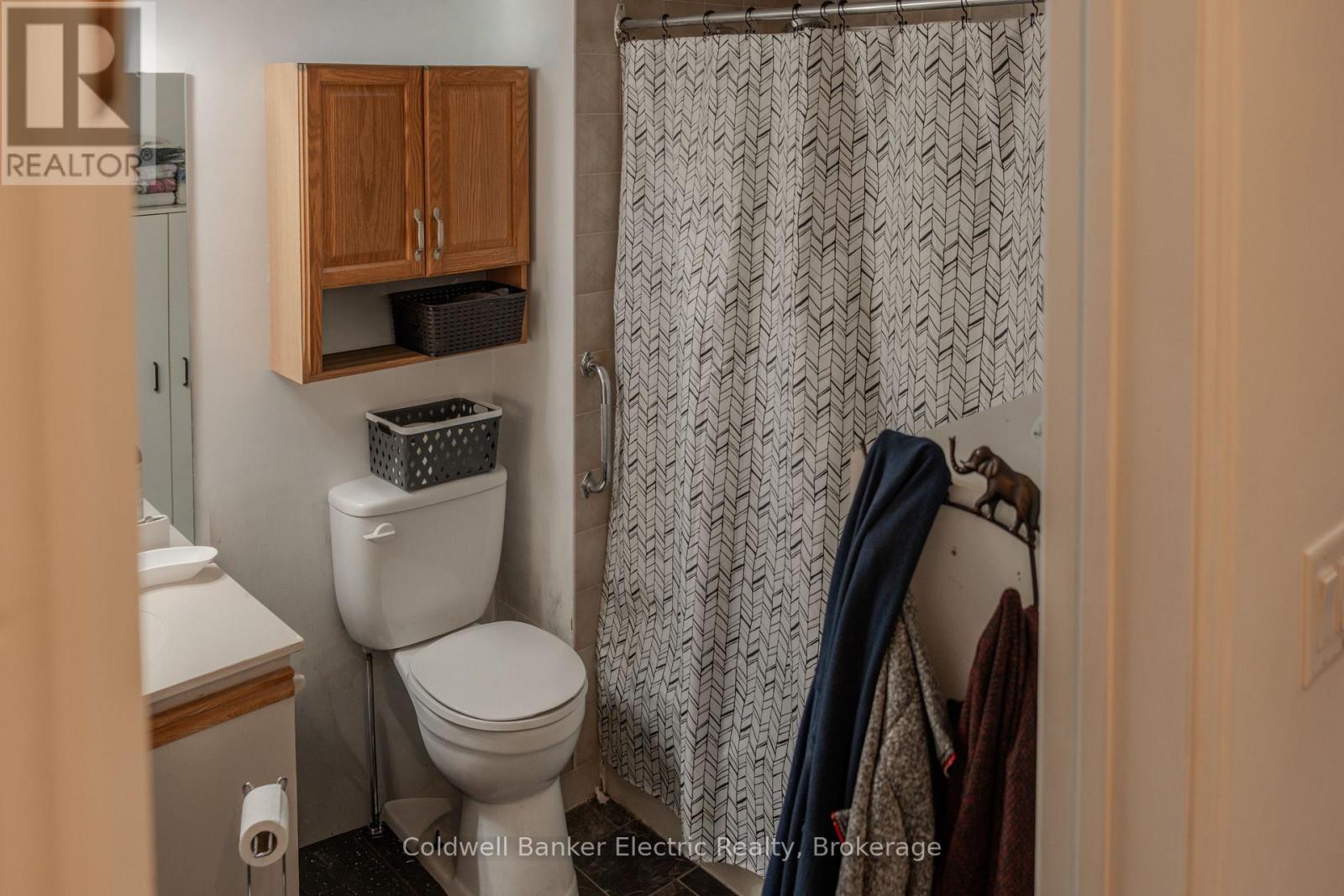 105 - 2185 Walker Avenue Property Photo 15