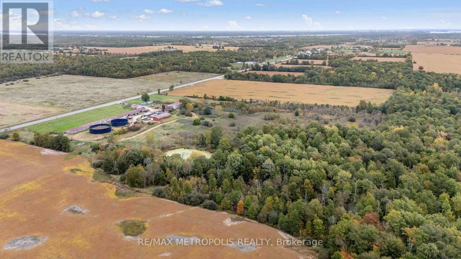 4175 Netherby Road Property Photo 4