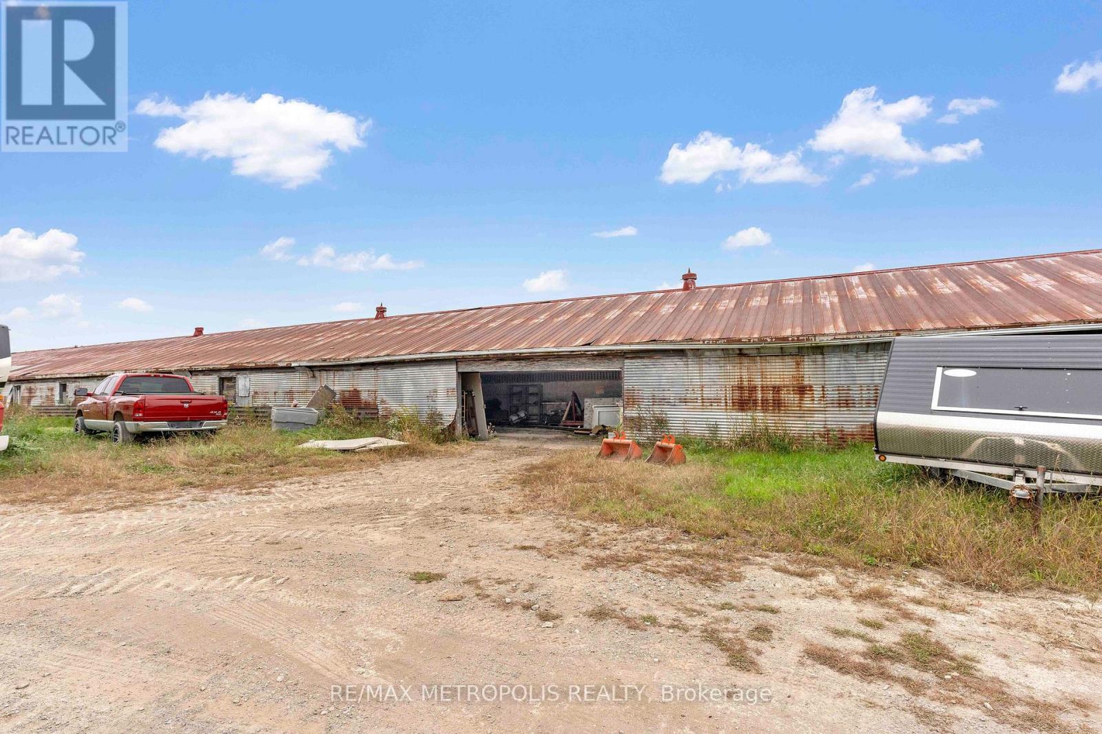 4175 Netherby Road Property Photo 9
