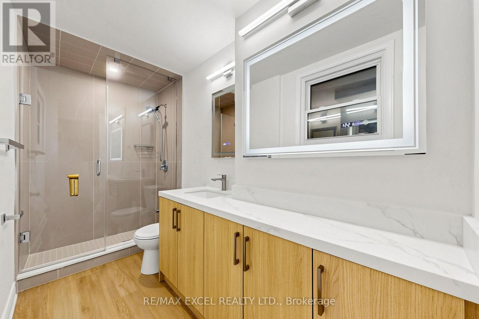 Main - 259 Victoria Avenue N Property Photo 23