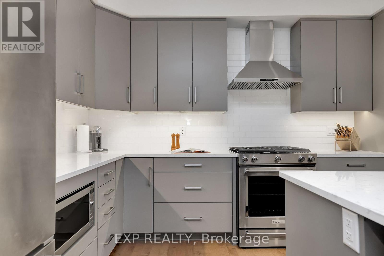 312 Squadron Crescent Property Photo 20