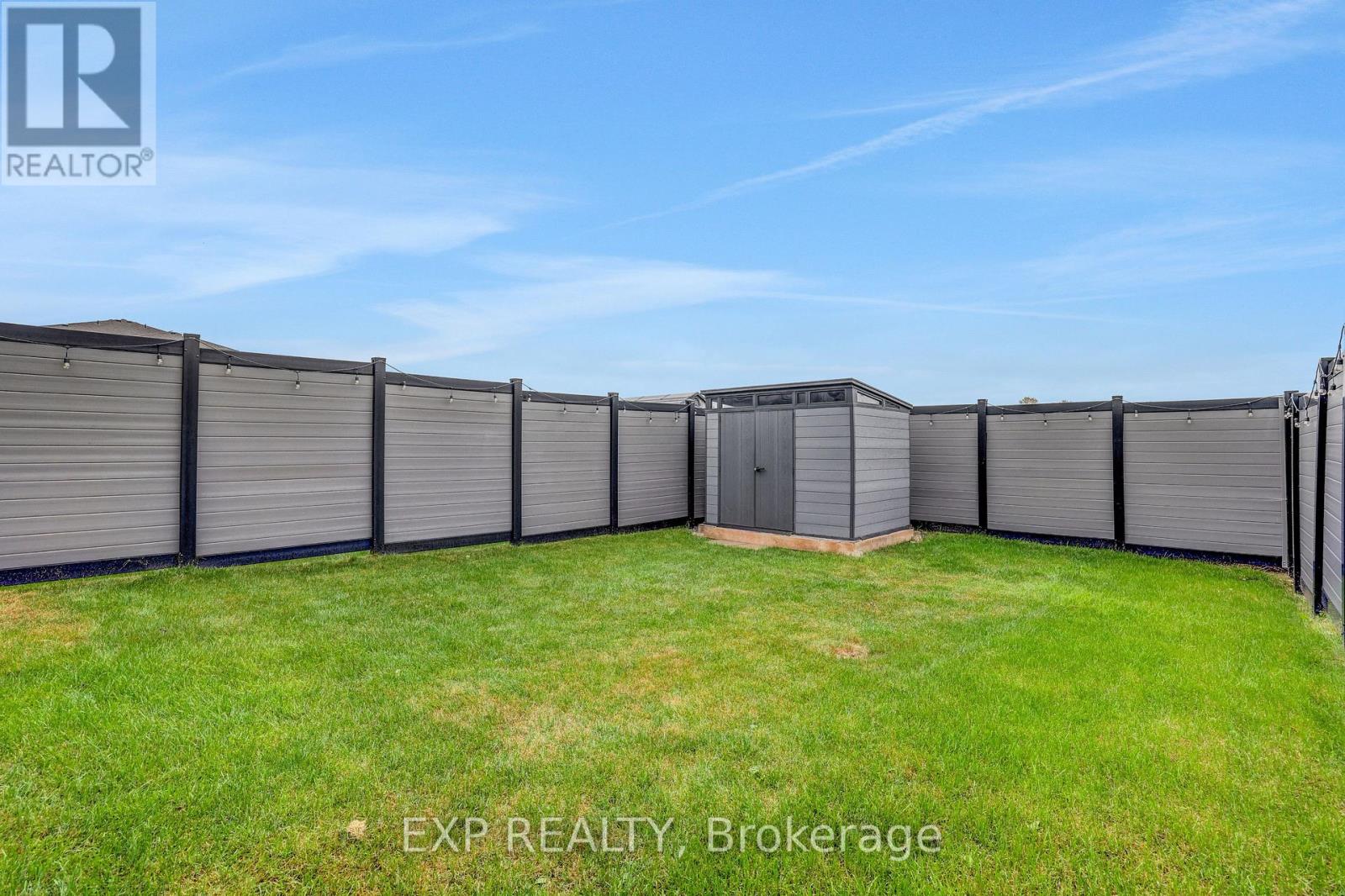 312 Squadron Crescent Property Photo 49