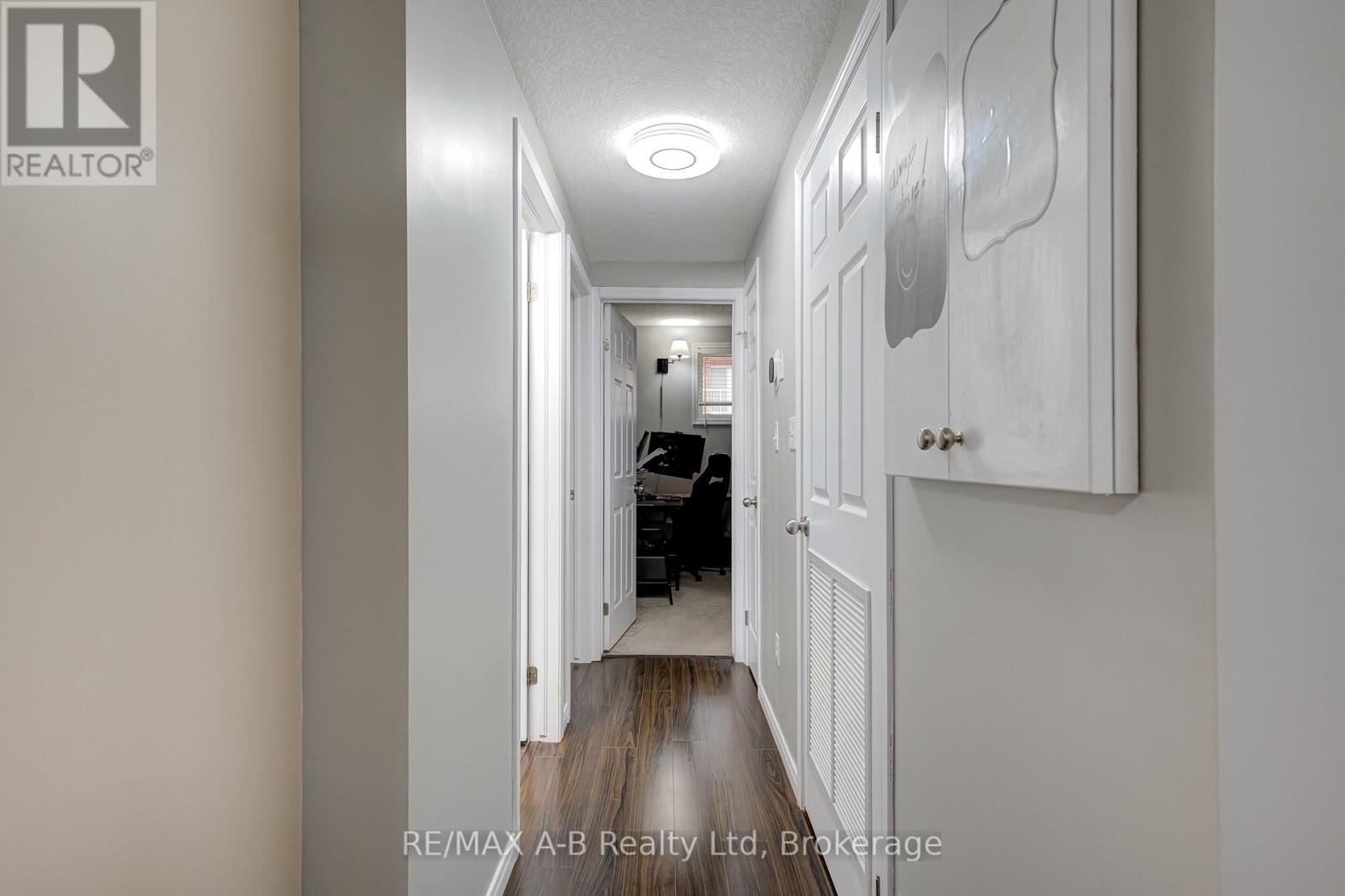H - 242 Rachel Crescent Property Photo 17