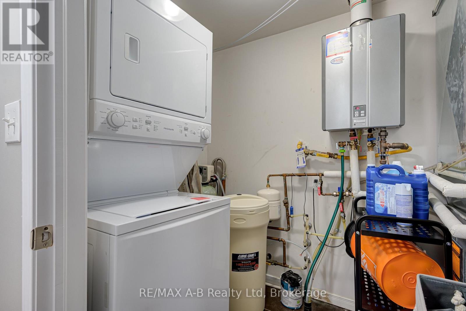 H - 242 Rachel Crescent Property Photo 24