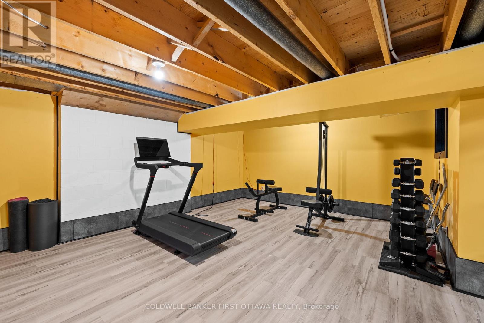 9 Lucas Lane Property Photo 32