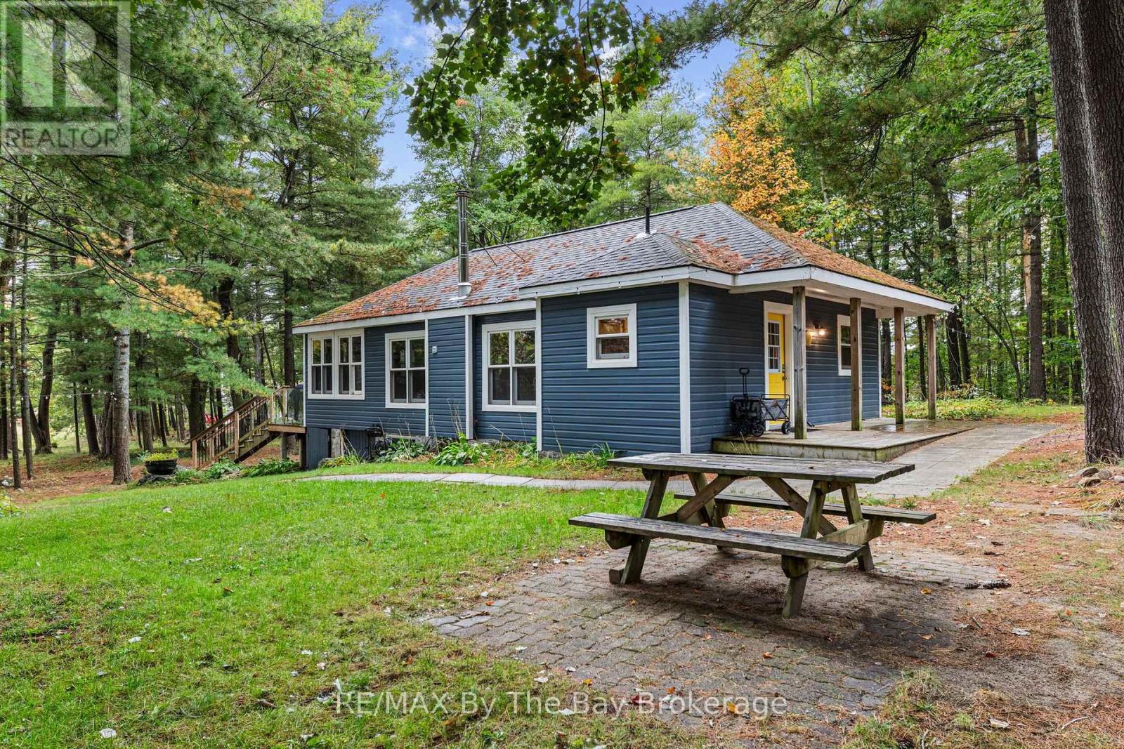 10158 Georgian Bay Shore Property Photo 11