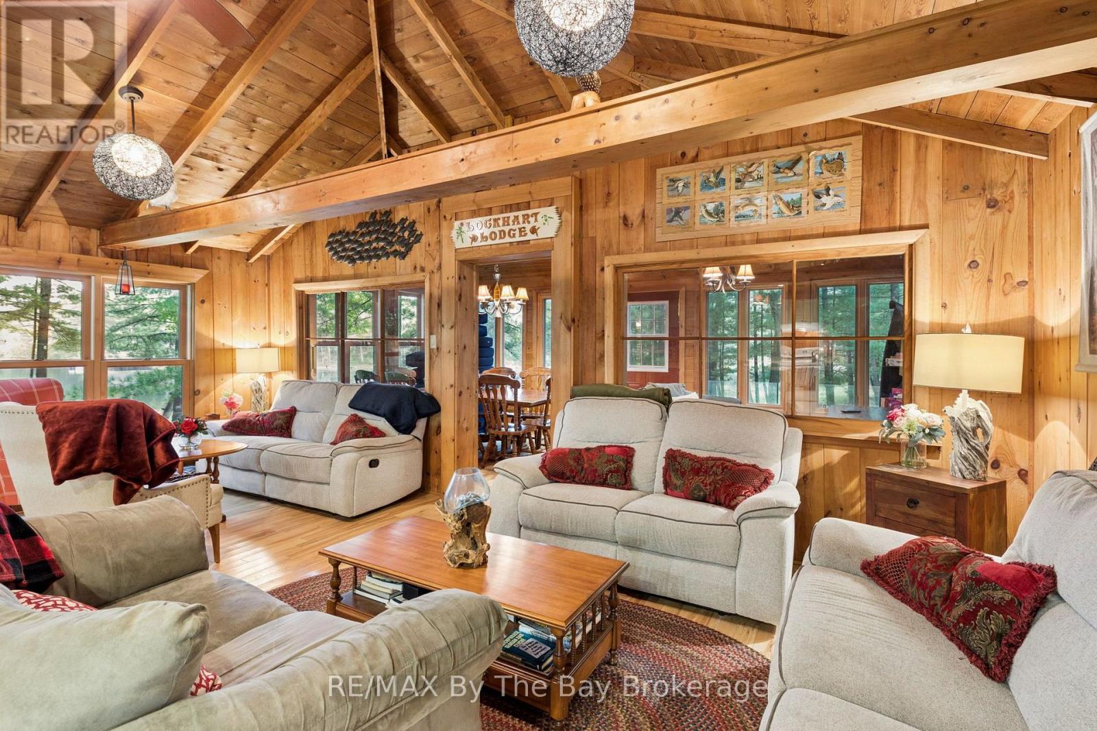 10158 Georgian Bay Shore Property Photo 16