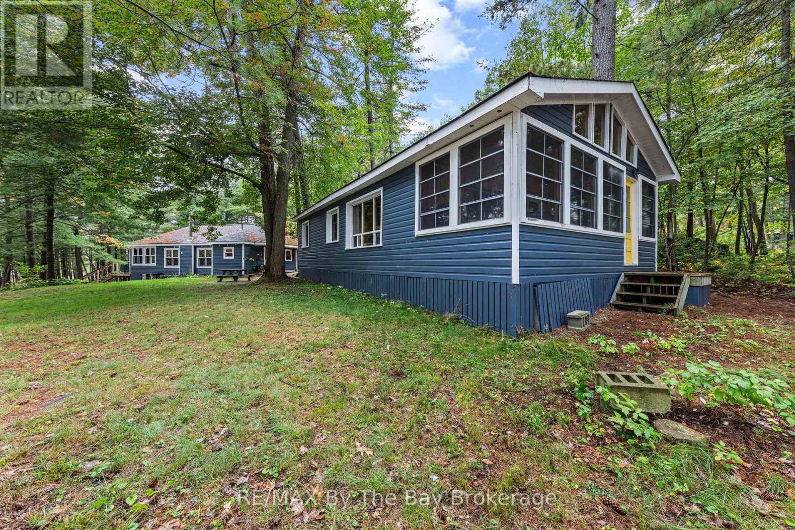10158 Georgian Bay Shore Property Photo 28