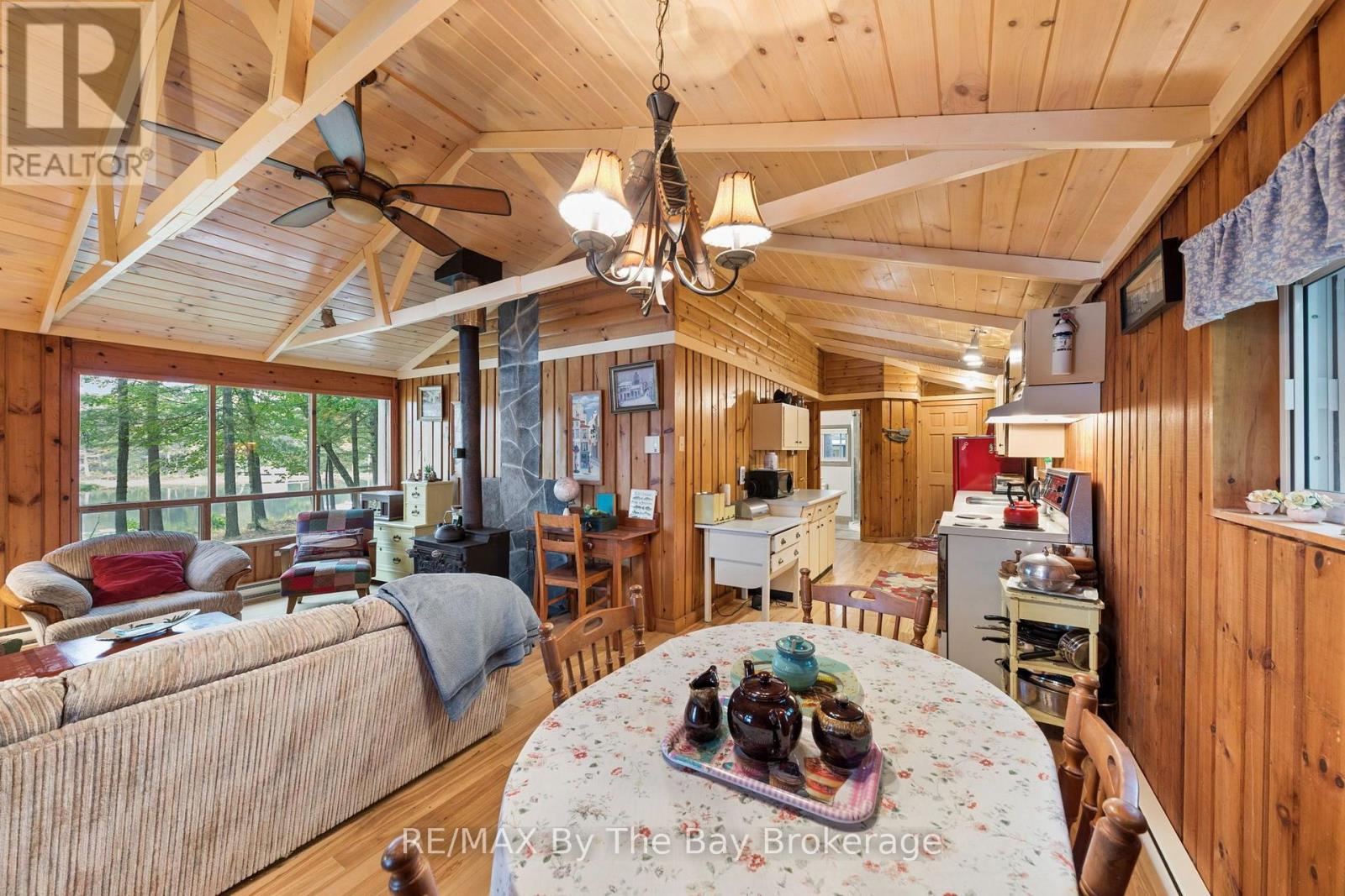 10158 Georgian Bay Shore Property Photo 36