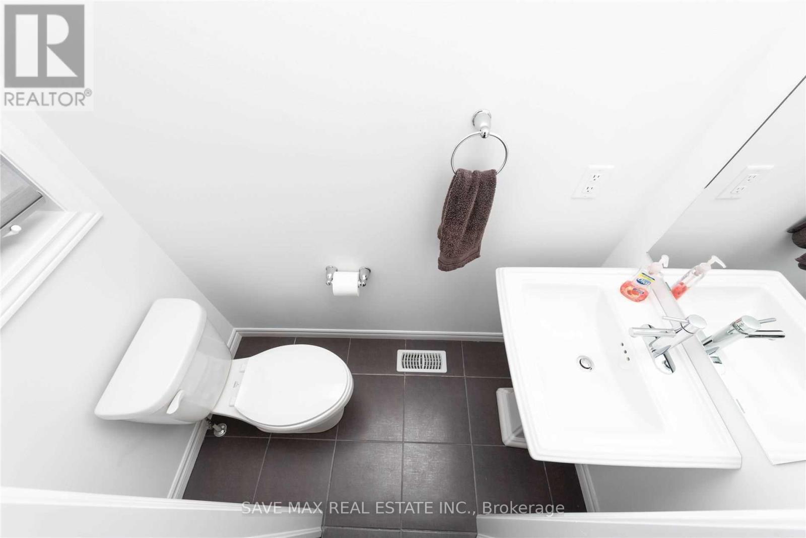 4873 Connor Drive Property Photo 4