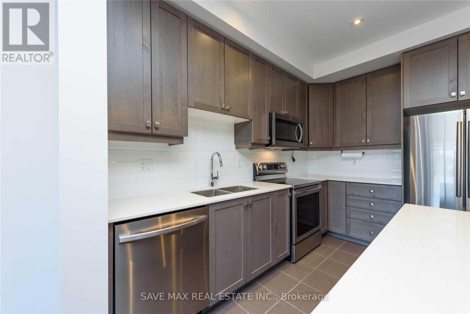 4873 Connor Drive Property Photo 11
