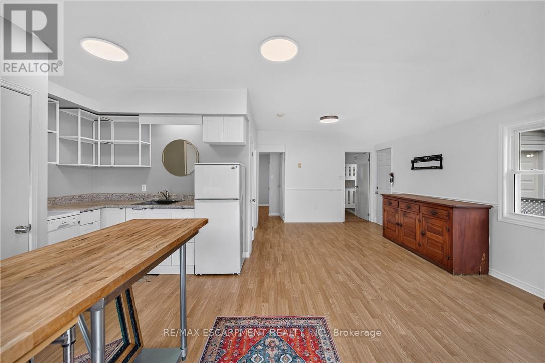 5 Willoway Lane Property Photo 5