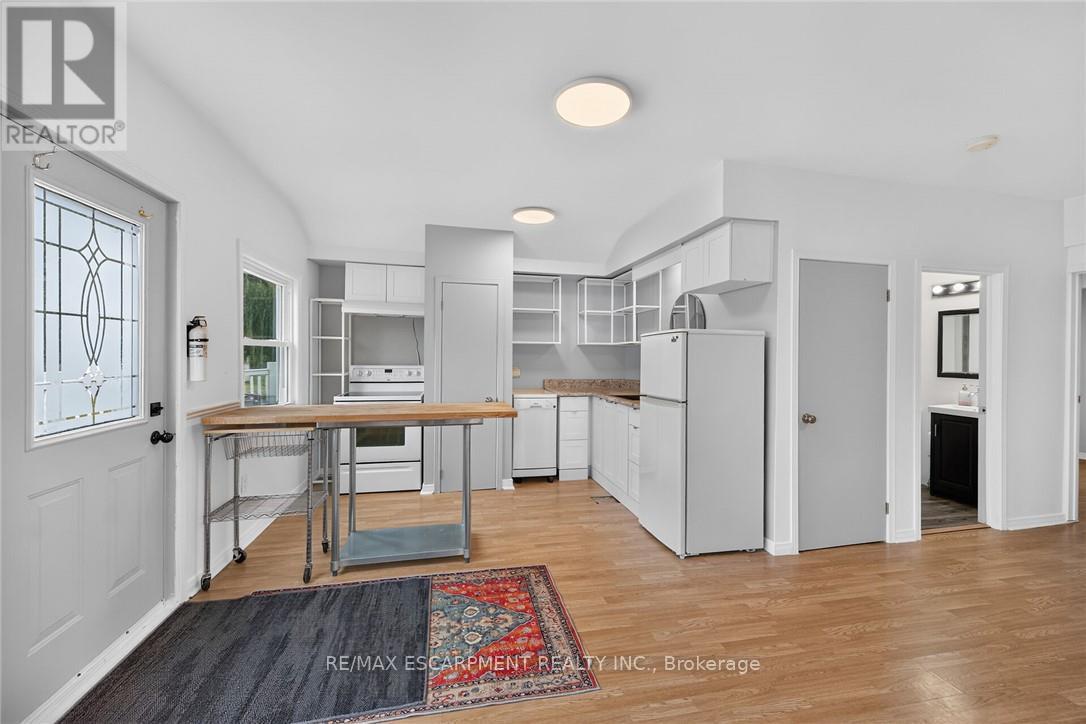 5 Willoway Lane Property Photo 6