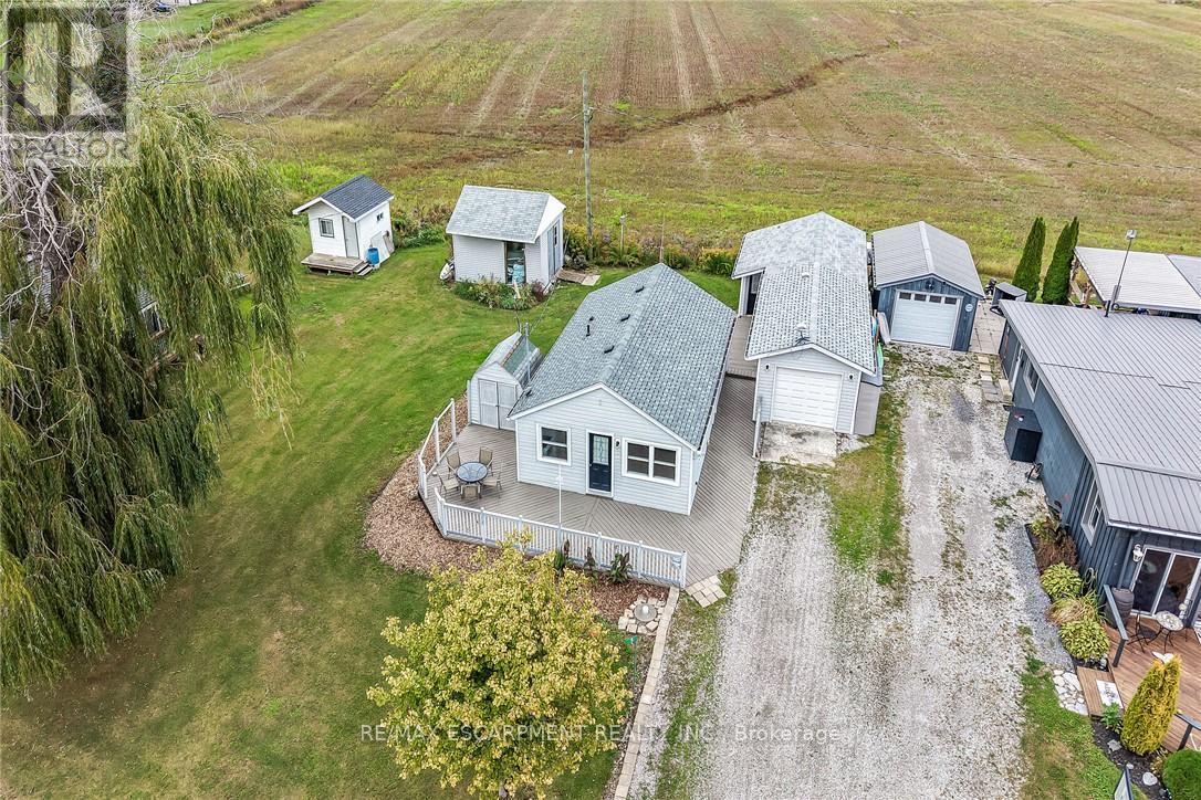 5 Willoway Lane Property Photo 43