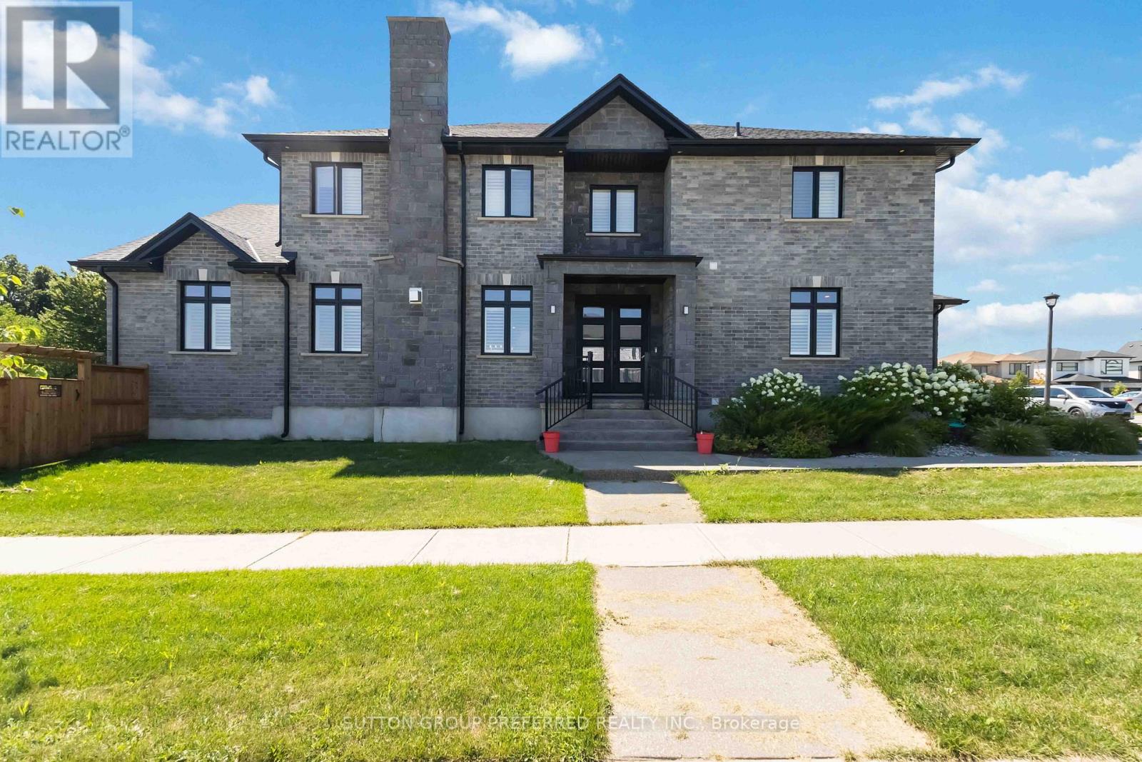 2849 Heardcreek Trail Property Photo 4