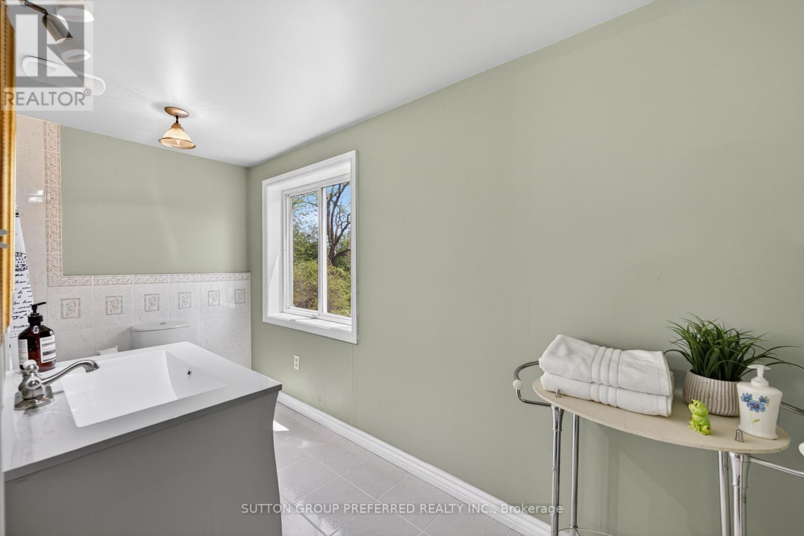 15772 Turin Line Property Photo 29