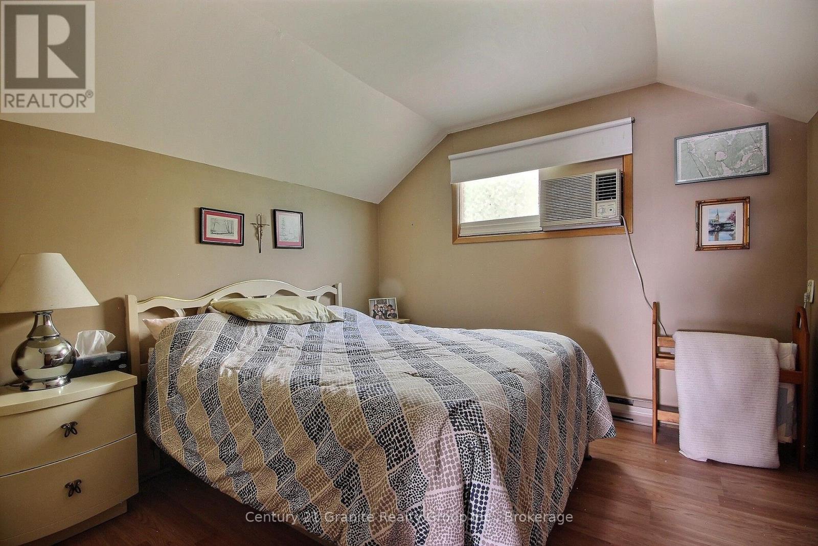 1051 Halls Lake Road Property Photo 13
