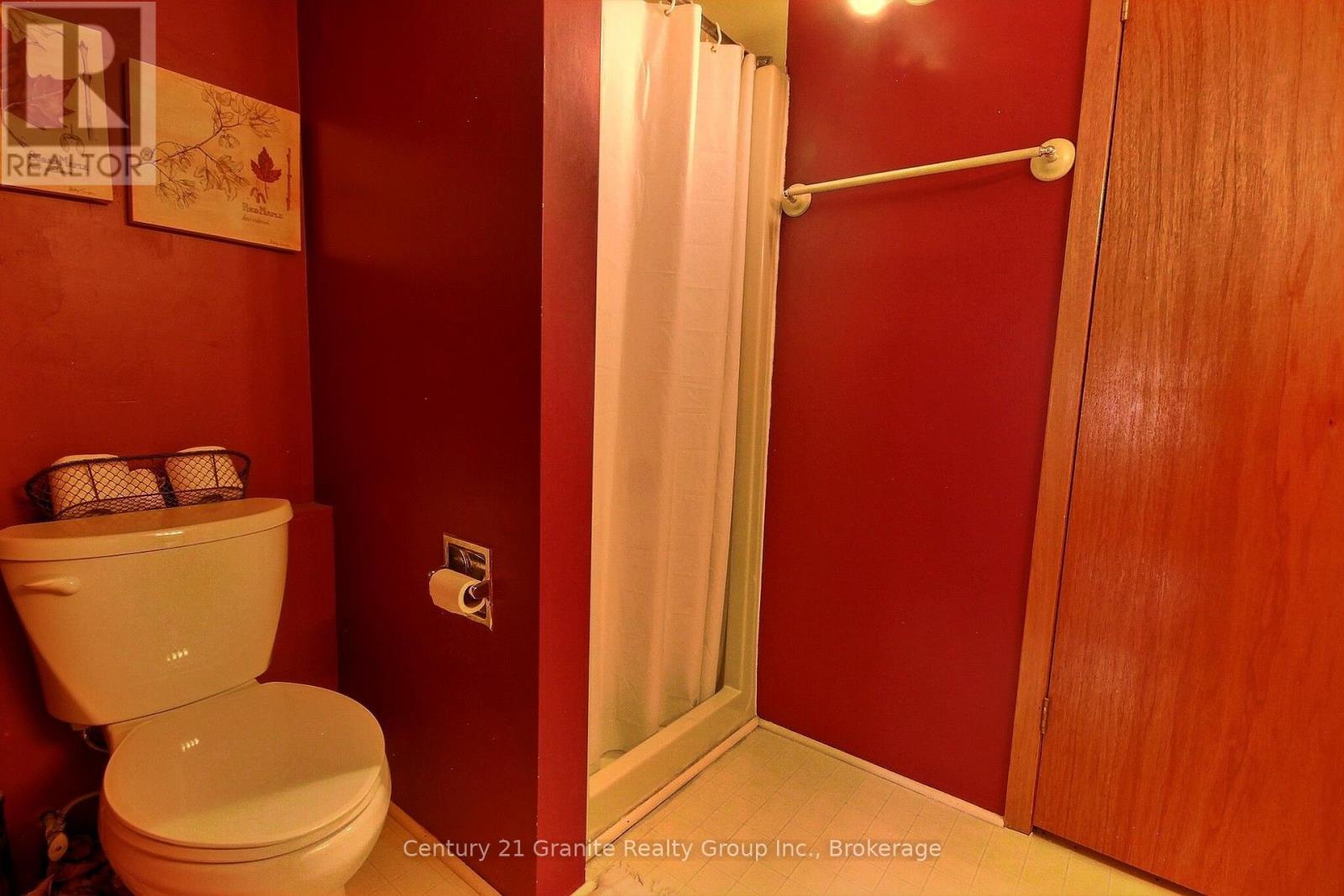 1051 Halls Lake Road Property Photo 15