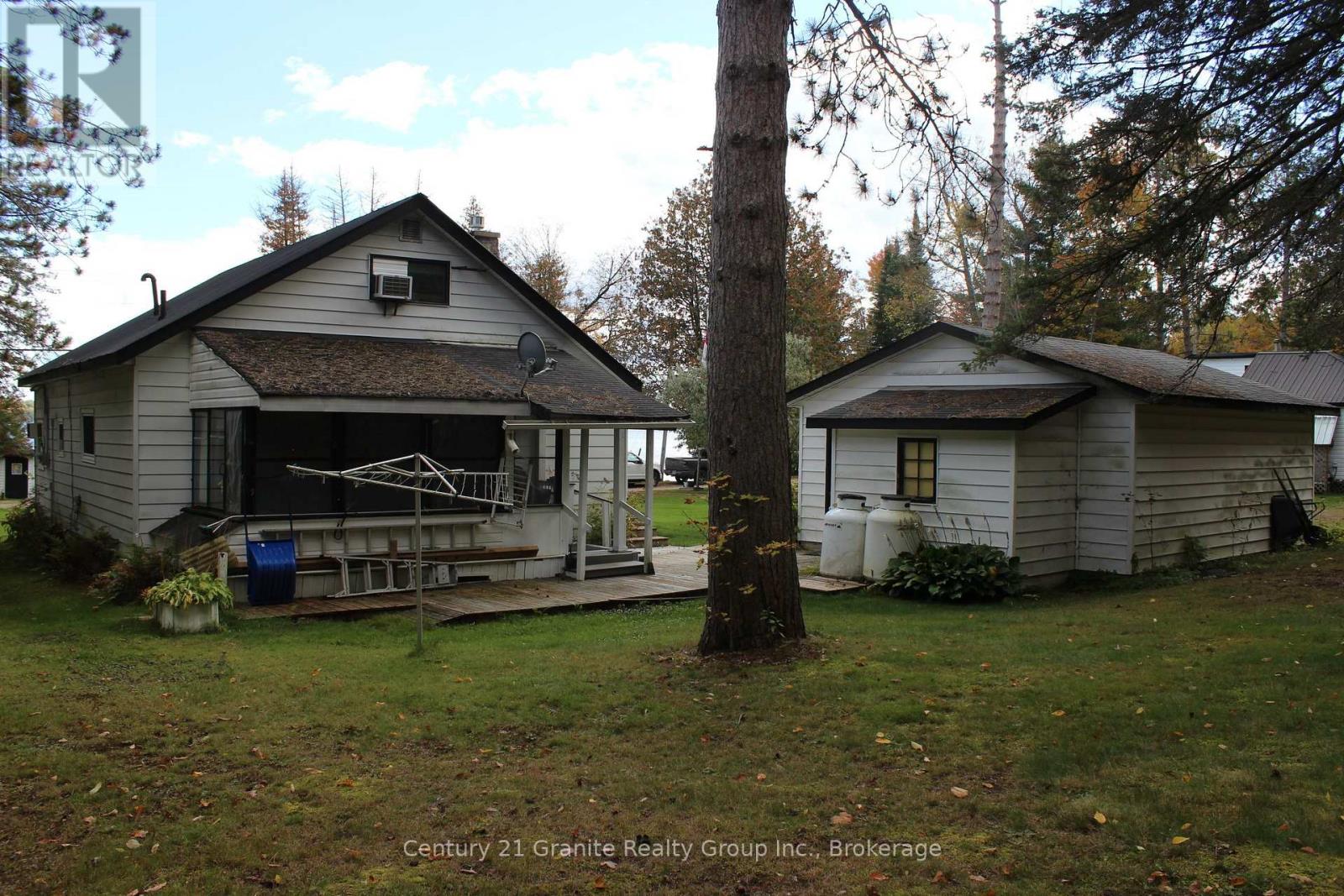 1051 Halls Lake Road Property Photo 24