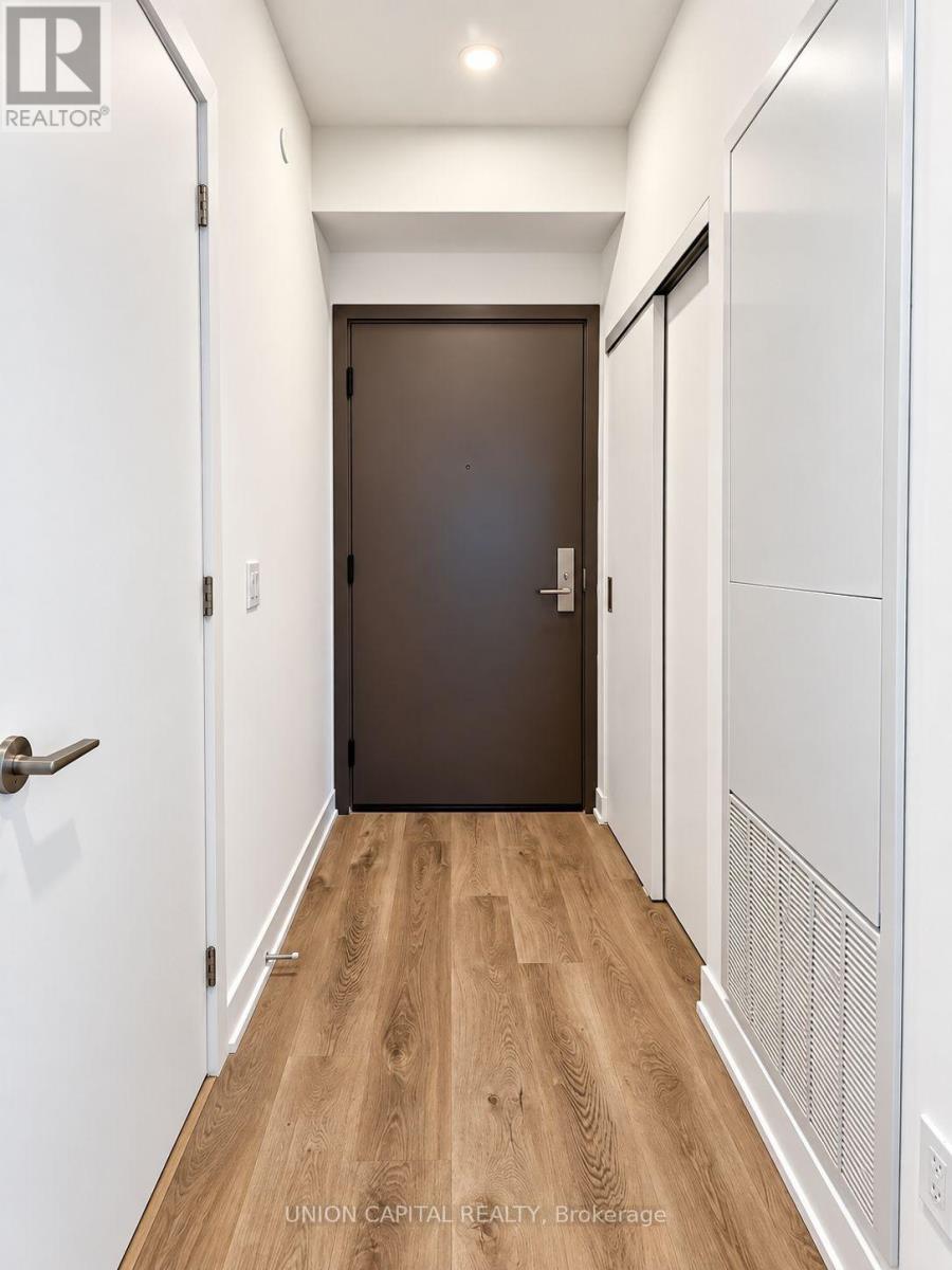 618 - 101 John Street N Property Photo 12