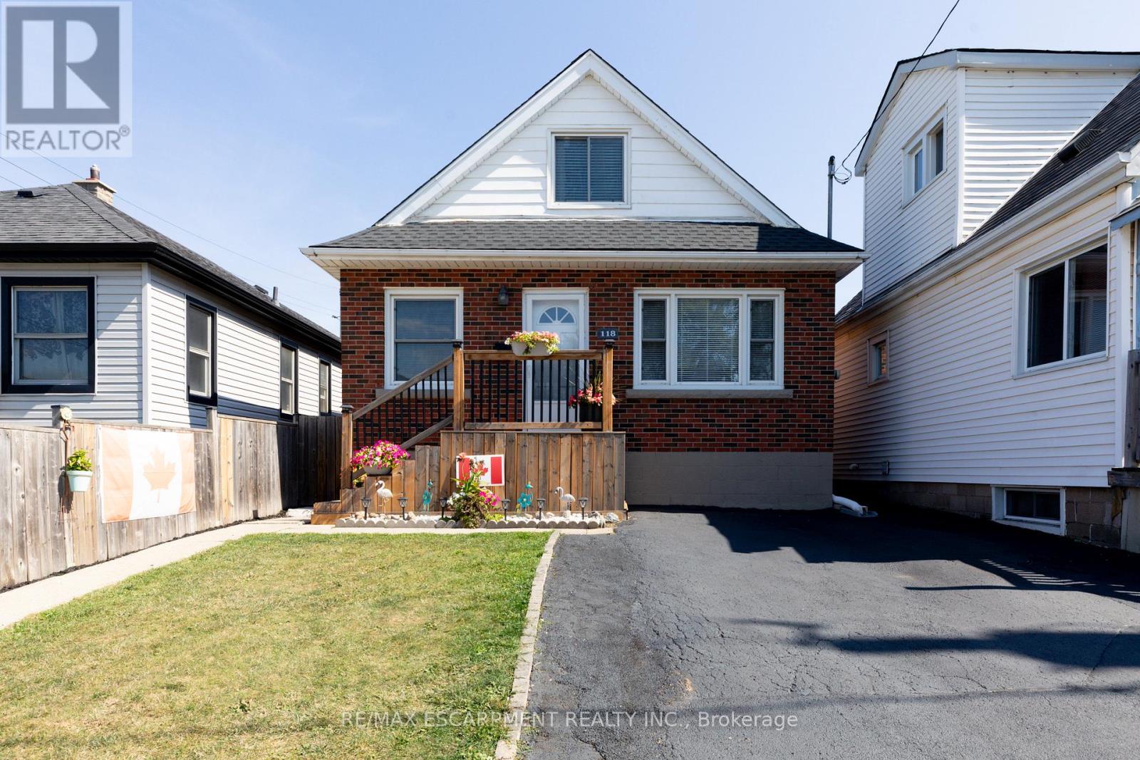 118 JULIAN AVENUE Property Photo 1
