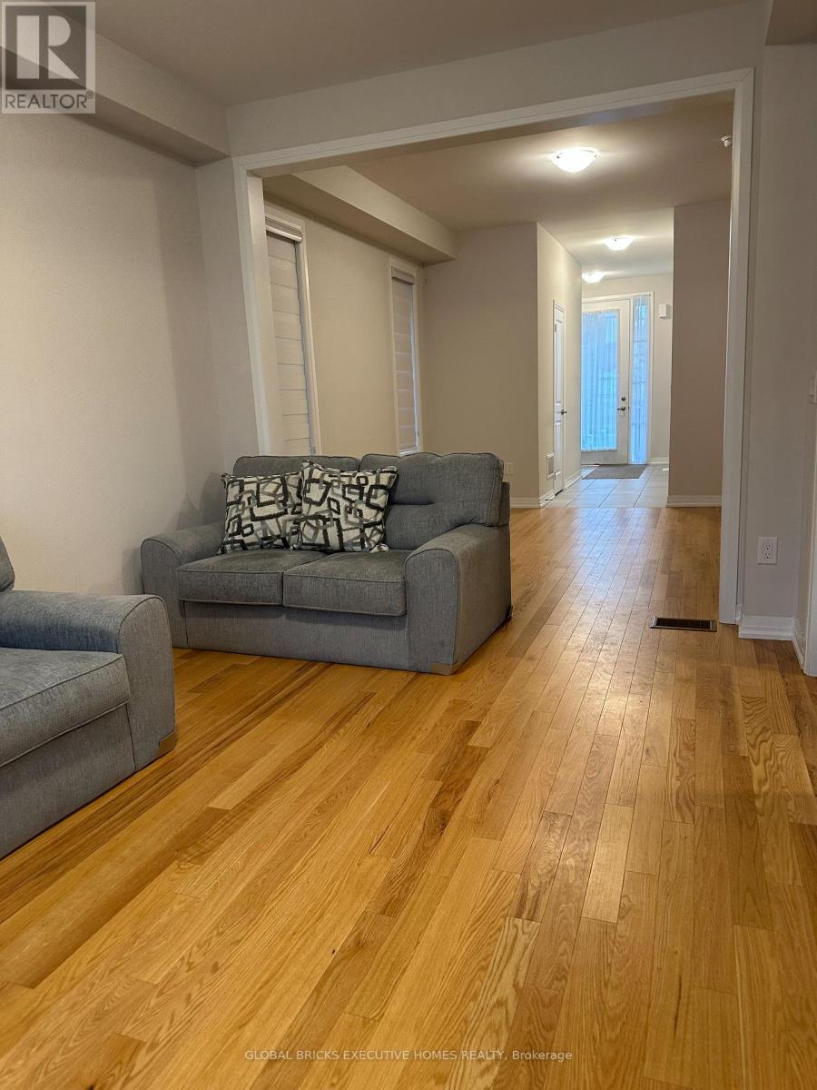 20 Blacklock Street Property Photo 6