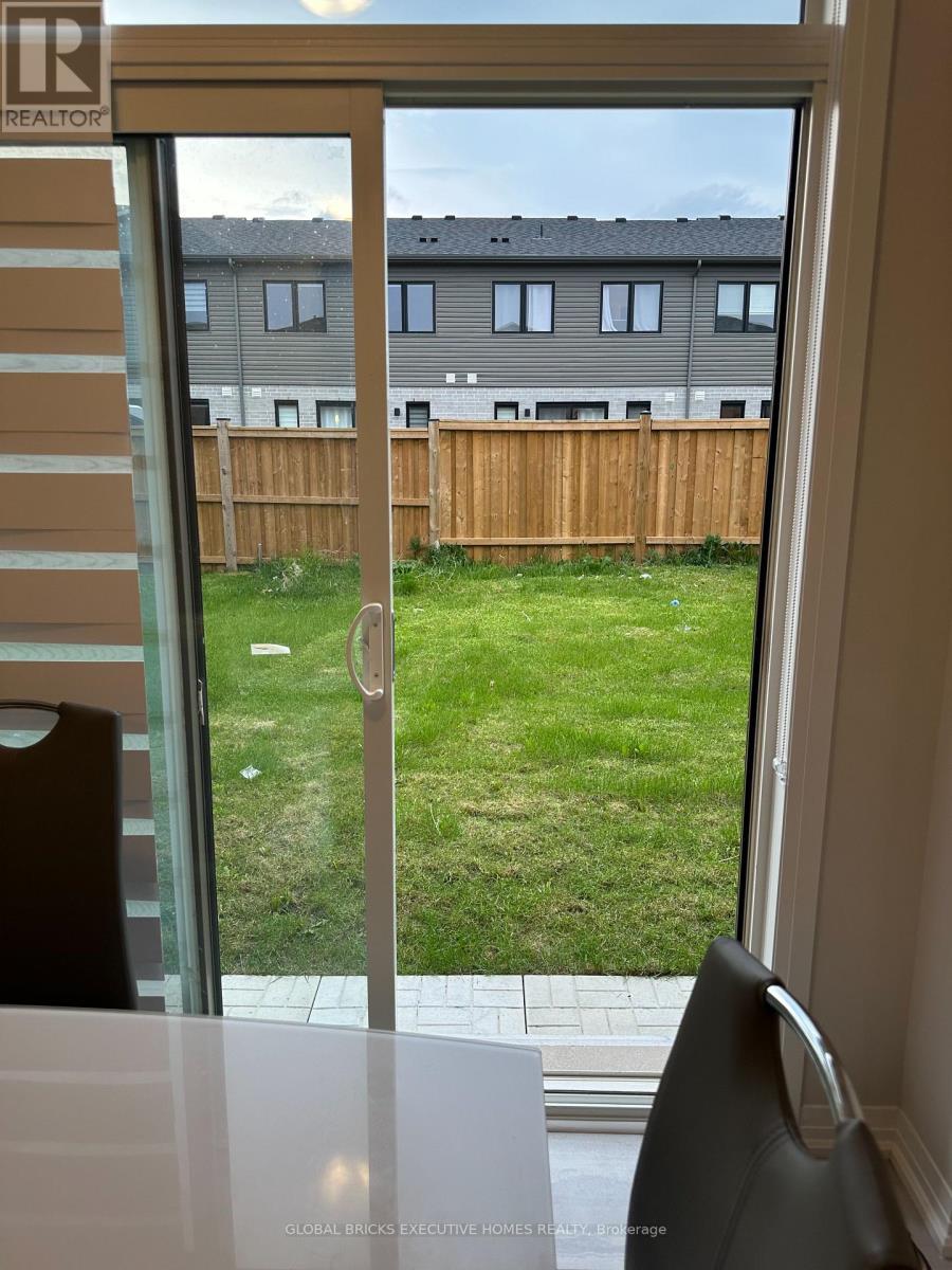 20 Blacklock Street Property Photo 14