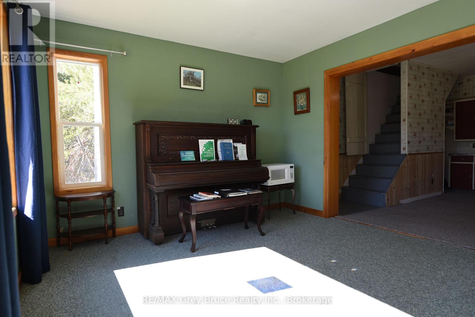 226 Bartley Drive Property Photo 7
