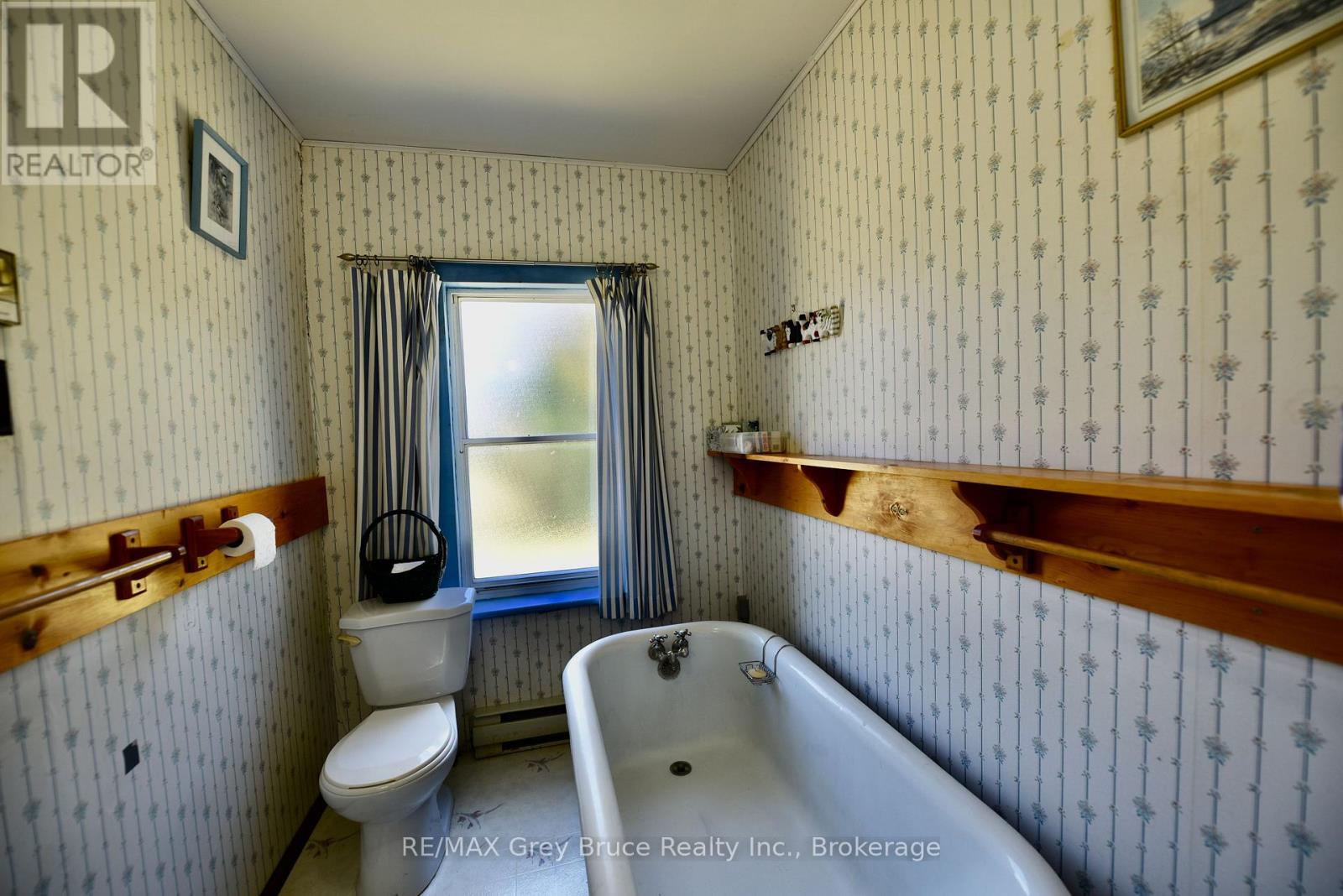 226 Bartley Drive Property Photo 17