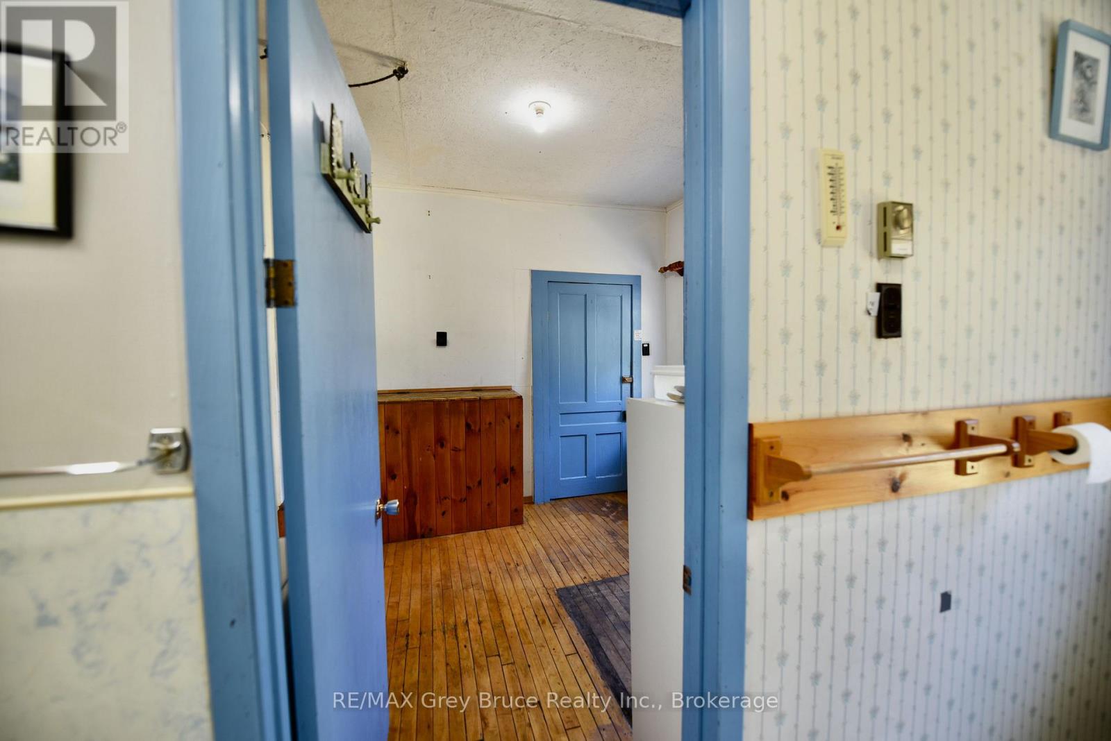 226 Bartley Drive Property Photo 18
