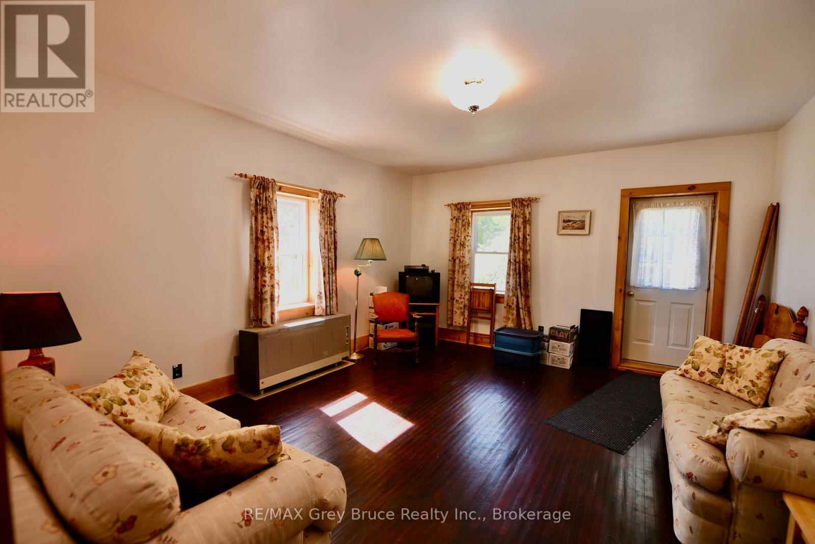 226 Bartley Drive Property Photo 19