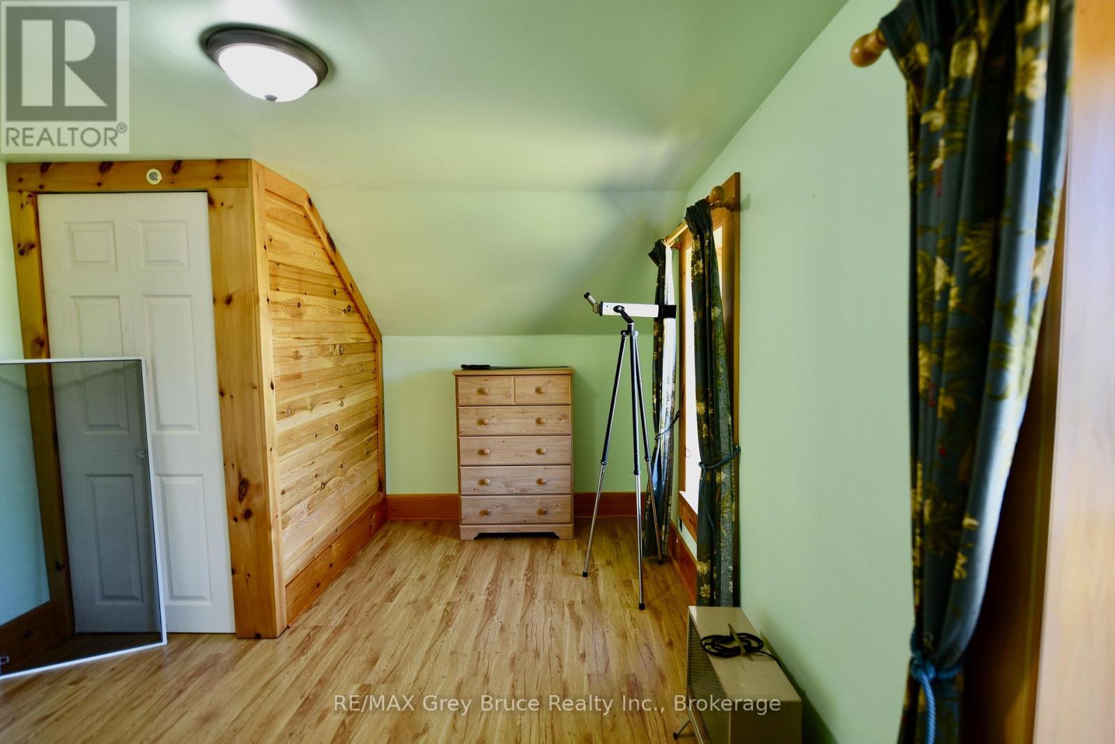 226 Bartley Drive Property Photo 28
