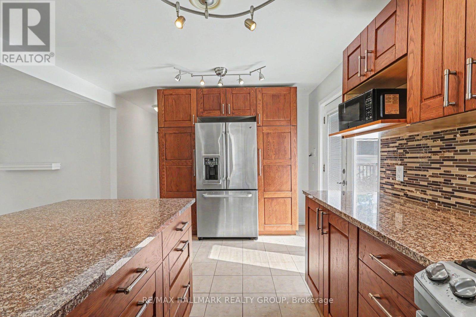 7220 Mitch Owens Road Property Photo 14