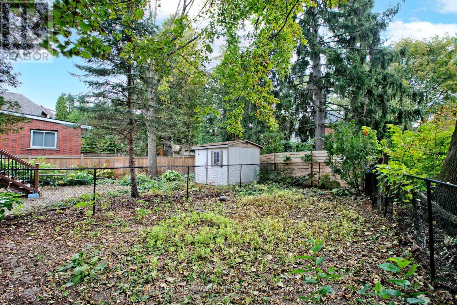 74 Haddon Avenue N Property Photo 37