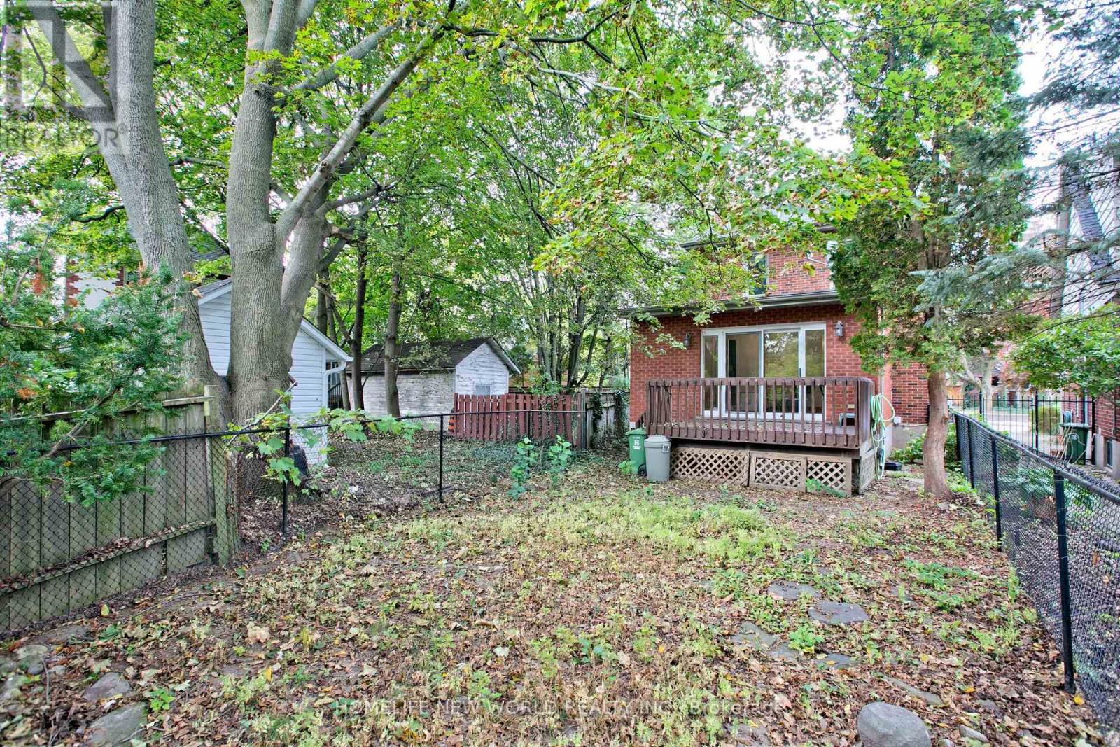 74 Haddon Avenue N Property Photo 39