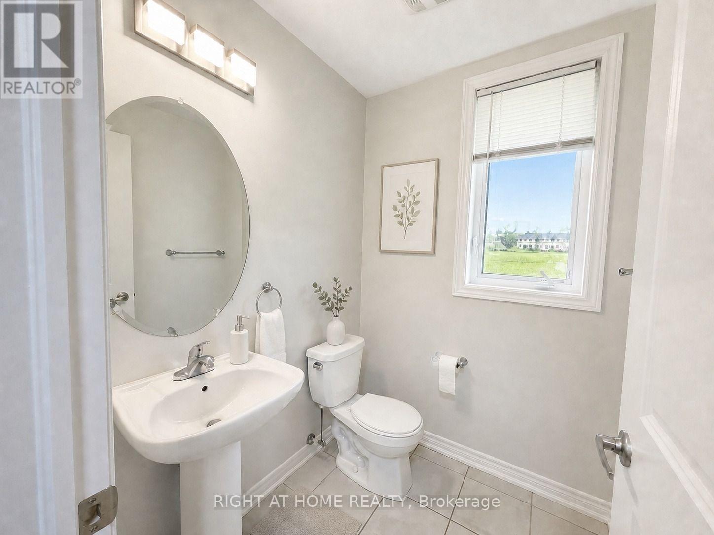 52 Heming Trail Property Photo 4
