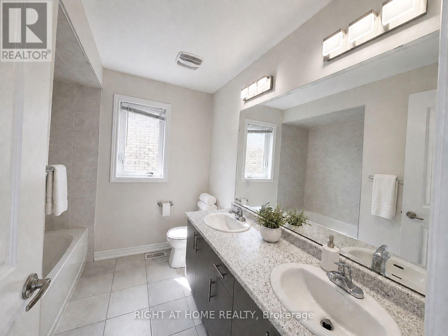 52 Heming Trail Property Photo 16