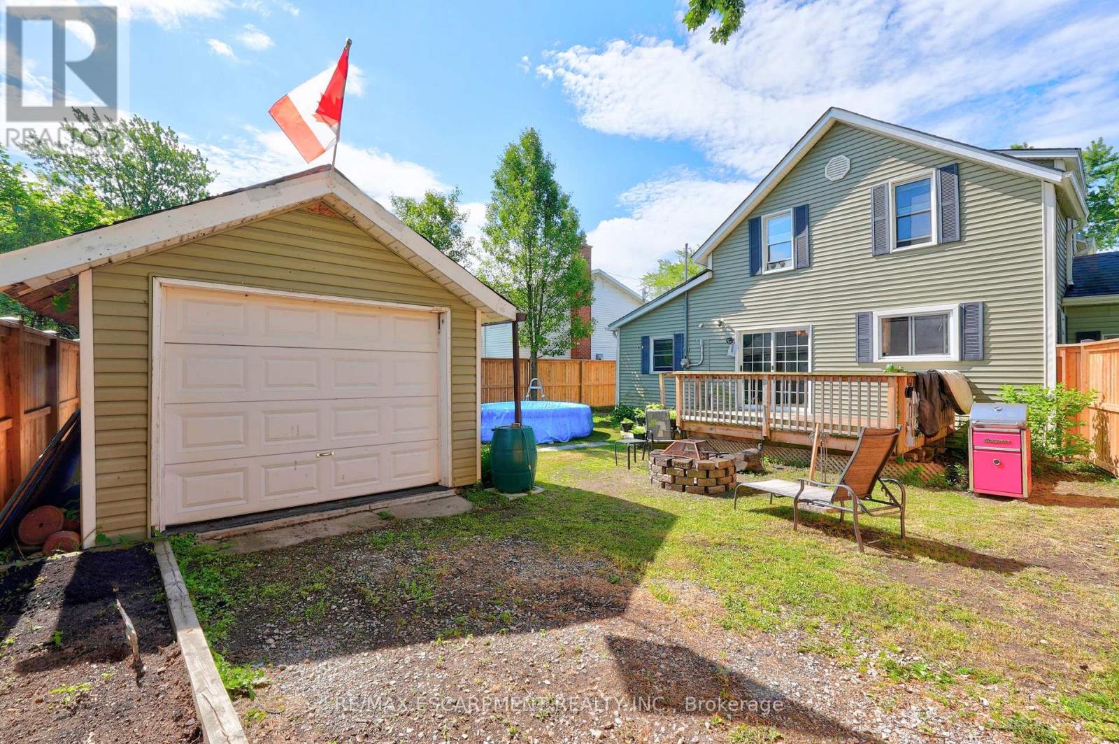 503 John Street Property Photo 33