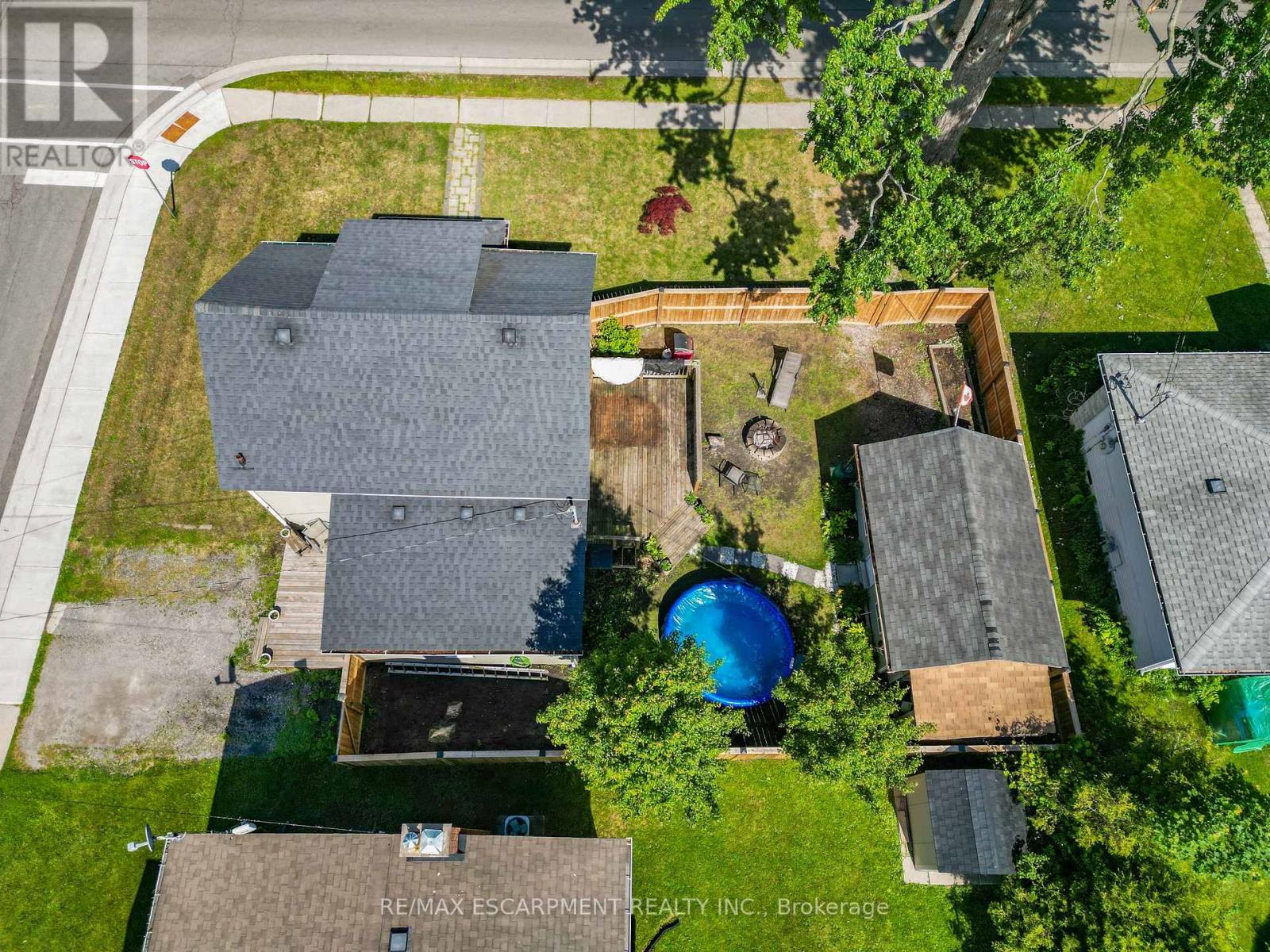 503 John Street Property Photo 35