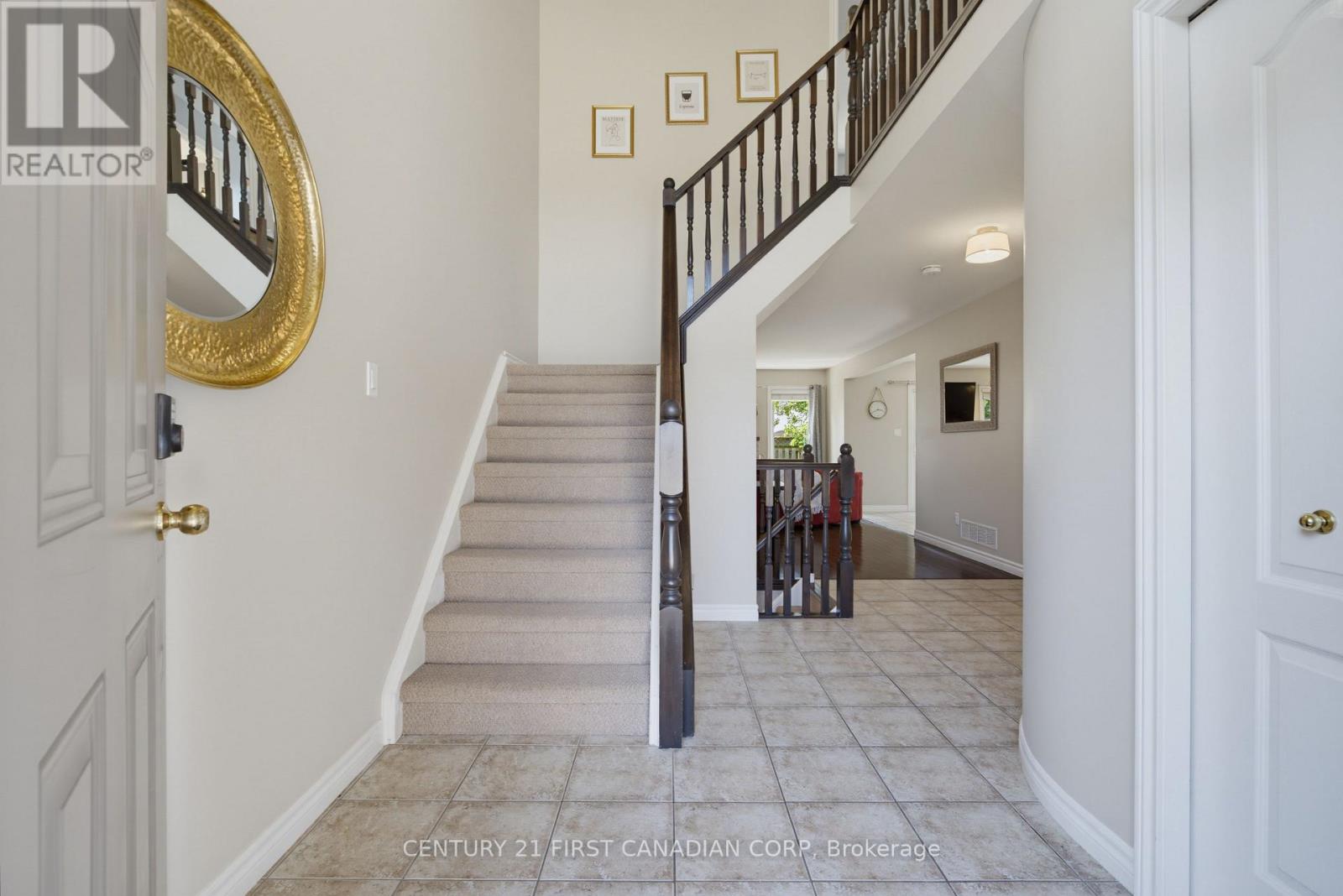 1197 Smither Road Property Photo 4