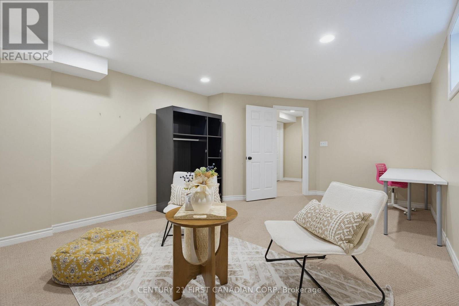 1197 Smither Road Property Photo 32