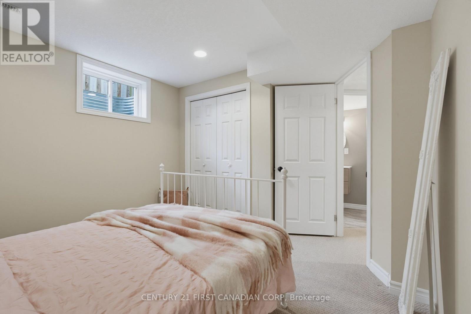 1197 Smither Road Property Photo 34