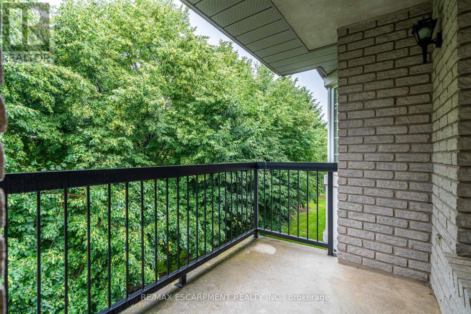 306 - 970 Golf Links Road Property Photo 33