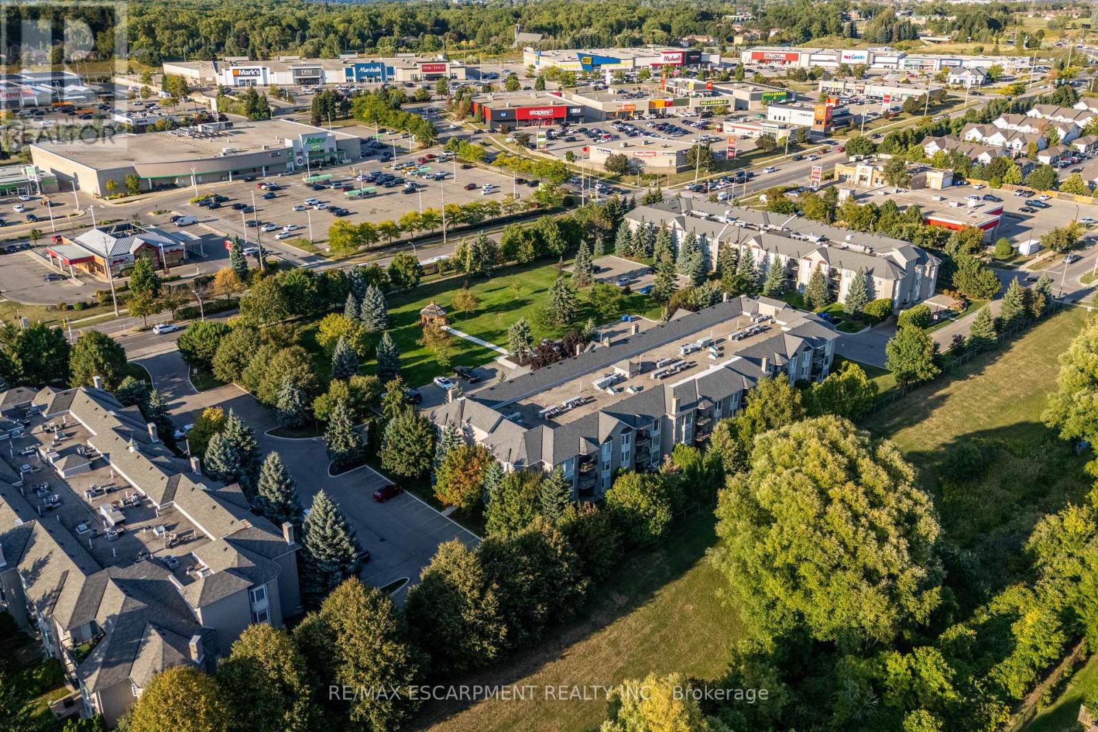306 - 970 Golf Links Road Property Photo 43