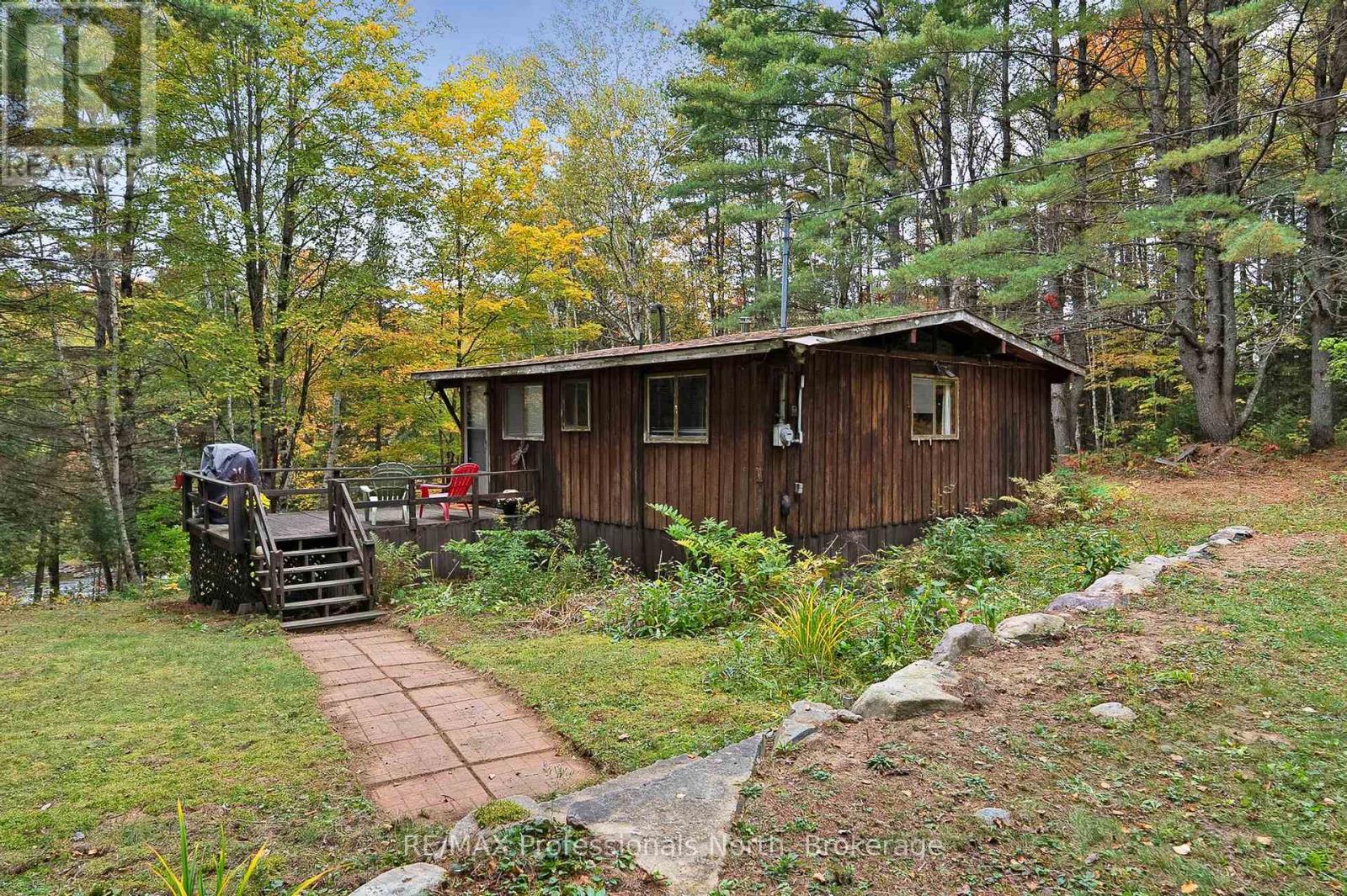 1086 Dragonfly Lane Property Photo 4
