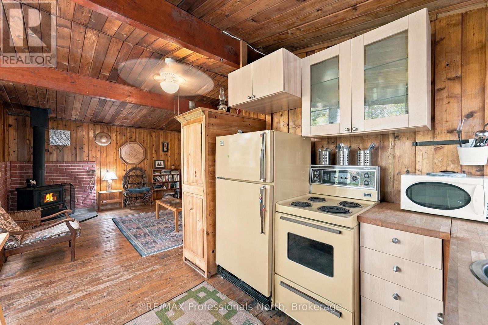 1086 Dragonfly Lane Property Photo 7