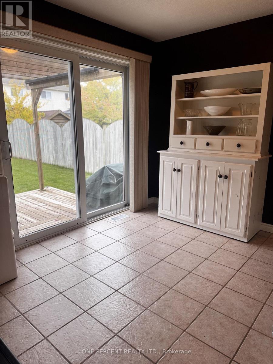 459 Albert Street Property Photo 13
