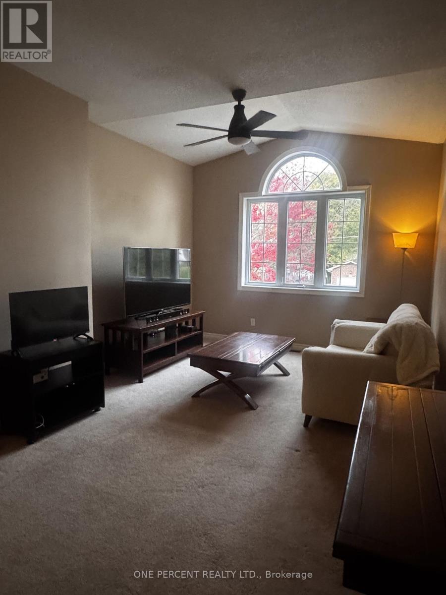 459 Albert Street Property Photo 15