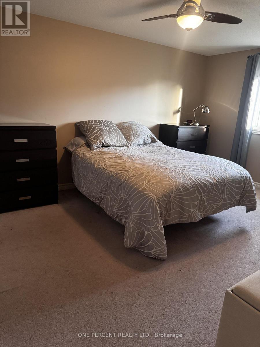 459 Albert Street Property Photo 18
