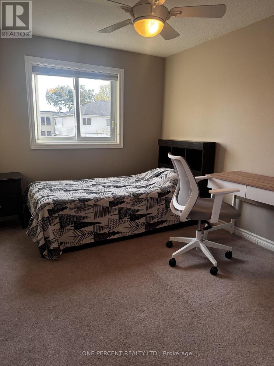 459 Albert Street Property Photo 21